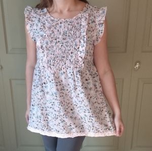 🌻💐Suzanne Betro Floral Ruffle Detail Top